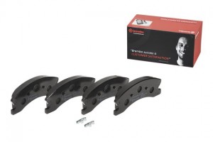P37008 973 02 !колодки дисковые п.\ Jeep Grand Cherokee 4.0i/3.1TD 02> P37008 BREMBO