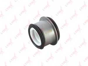 Сайлентблок передний / Верх. рычага / Перед. подв. подходит для MITSUBISHI L400  C9317 LYNXAUTO