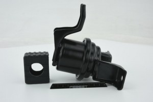 Опора двигателя MM-CS3RH MM-CS3RH FEBEST