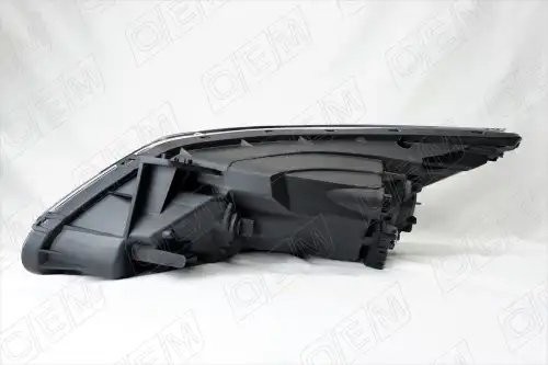 Фара правая Hyundai Solaris 1 2014-2017, линзованная, с корректором OEM0120FR OEMPARTS