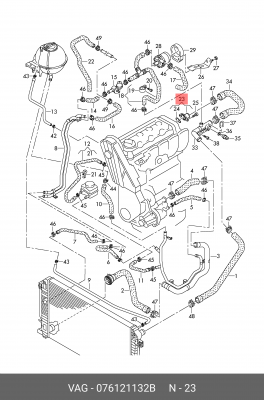 патрубок!\ VW Passat 97> 076 121 132 B VAG