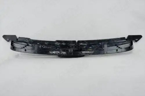 Решетка радиатора Ford Focus 2 2008-2011 OEM3073 OEMPARTS