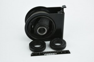 Опора двигателя передняя MAZDA TRIBUTE EP 2000-2007 MZM-TRF MZM-TRF FEBEST