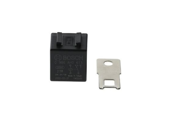 Реле MERCEDES насоса топливного BOSCH 0986AH0613 BOSCH