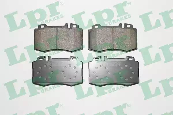 Комплект тормозных колодок 05P849 05P849 LPR