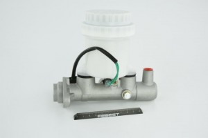 Цилиндр тормозной главный MITSUBISHI PAJERO II V14W-V55W 1991-2004 MBC-V45W MBC-V45W FEBEST