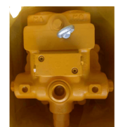 гидромотор поворота 7067K01040 KOMATSU