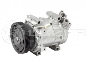 Компрессор RENAULT LOGAN, DUSTER, LADA LARGUS LCAC0998 LCAC0998 LUZAR