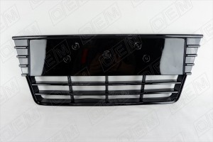 Решетка в бампер нижняя Ford Focus 3 2011-2015, черная глянцевая OEM3682 OEMPARTS
