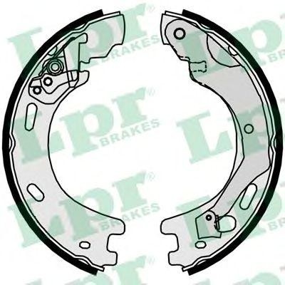 Комплект тормозных колодок 09570 09570 LPR