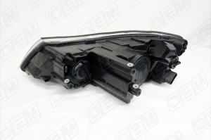 Фара правая Skoda Octavia 2 A5 2008-2013, галоген OEM0007FR OEMPARTS