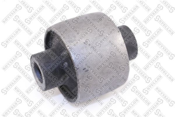 сайлентблок рычага!\ Audi 100/200/V8 all 77-91 71-11130-SX STELLOX