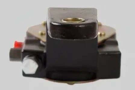 рычаг тормоза регулировочный !изогнутый, правый. 10 зубьев, 10т, ручной \КАМАЗ 55113502236 AVTOMAGNAT