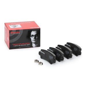 P83065 874 02!колодки дисковые з.\Toyota Corolla 1.4i/1.6/2.0D 01>диск15'/Verso  P83065 BREMBO