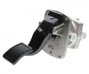 Кран ЗИЛ,КАМАЗ,МАЗ тормозной 2-х секционный подпедальный MEGAPOWER 35016006 MEGA POWER