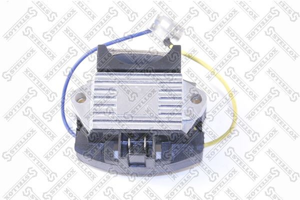 реле-регулятор!\ Renault Clio/R19/R21/R25 1.4-2.8 <95 06-71652-SX STELLOX