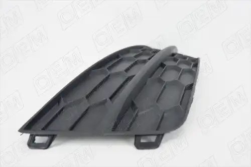 Заглушка противотуманной фары правая Skoda Rapid  2012-2017 OEM1479R OEMPARTS