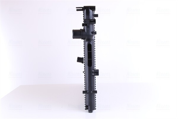 радиатор системы охлаждения! пластик/аллюминий 650x440x36\ Iveco Daily 99> 61981 NISSENS