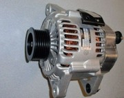 Генератор HYUNDAI Santa Fe (05-) KIA Carens (06-) OE 373003E105 HYUNDAI KIA