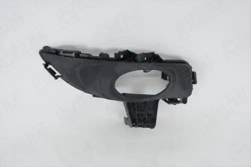 Окантовка противотуманной фары правая Mazda 3 1 BK седан, 2003-2006 OEM1425R OEMPARTS