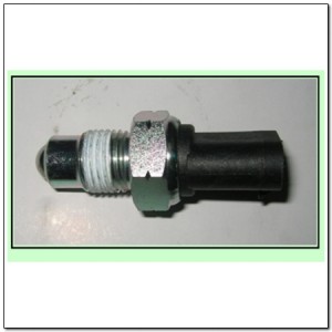 Датчик SSANGYONG Rexton (02-),Korando включения фонаря заднего хода OE 1000.140.013 SSANG YONG