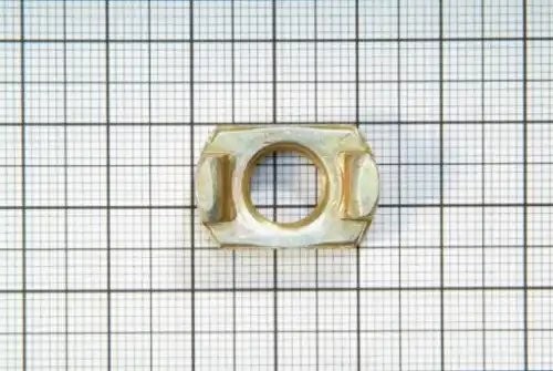 Гайка М10х1,25 ВАЗ квадратная подушки опоры двигателя 211001001237008 BELZAN