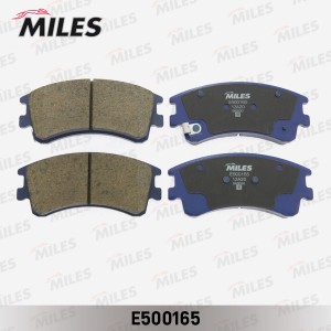 Колодки тормозные передние (с индикатором износа) (Смесь CERAMIC серия PRO) MAZD E500165 MILES