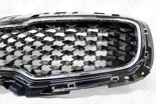 Решетка радиатора Kia Sportage 4 QL 2016-2018 OEM3078 OEMPARTS
