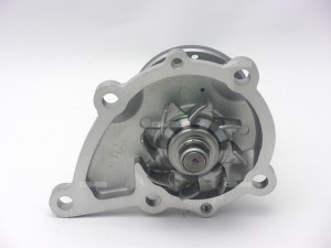 Насос водяной NISSAN VANETTE 1.5 87- GWN11A GWN-11A GMB