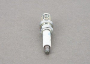 Свеча зажигания CHEVROLET Epica (03-) (2.0/2.5) NGK IFR6E11 NGK