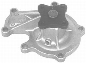 помпа!\ Nissan Bluebird 2.4i 16V PU13 93> GWN50A GMB