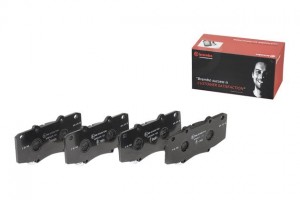 P83140 колодки дисковые передние!\ Toyota Hilux 2.5D-4D 07> P83140 BREMBO