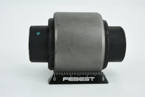 Сайлентблок задн поперечн ьтяги VW GOLF V VWAB-017 VWAB-017 FEBEST