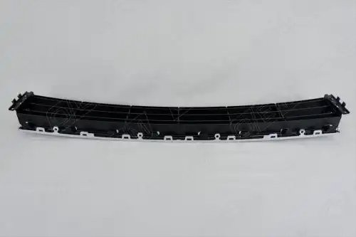 Решетка в бампер нижняя Volkswagen Passat B7 (2010-2015) один хром молдинг OEM3712 OEMPARTS