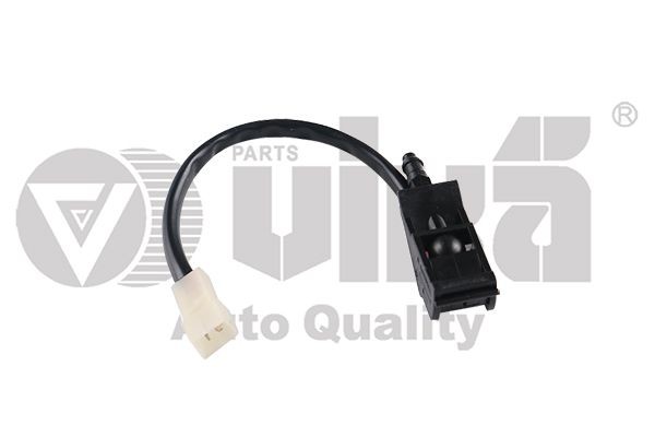 Форсунка SKODA Rapid (12-) омывателя стекла ветрового обогреваемая VIKA 99551819301 VIKA