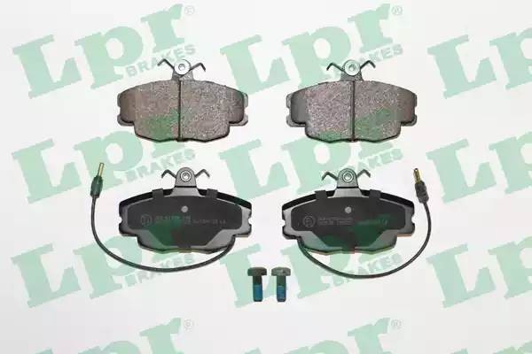 Комплект тормозных колодок 05P220 05P220 LPR