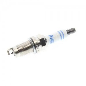 Свеча зажигания VW Golf 5,6,Jetta,Passat B6 AUDI A3 SKODA Octavia,Fabia (1.4 FSI 370-31-045 MEGA POWER