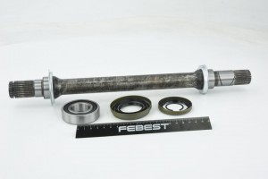 Полуось правая 26x415x28 0512-BL16AT 0512-BL16AT FEBEST