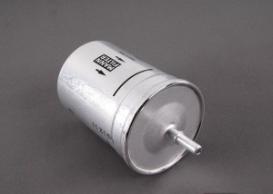 фильтр топливный!\ Audi A4/A6/TT, VW Bora/Golf 96> 1J0 201 511 A VAG