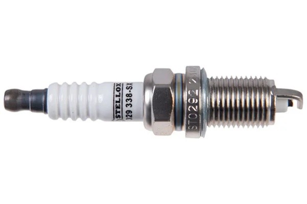 свеча зажигания!(5165/ZFR5F) nickel\BMW 3/7/8 E30/E31/E32,Opel Astra G/H 1.4-1.8 329 338-SX STELLOX