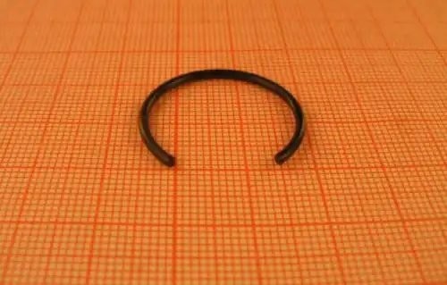 Кольцо стопорное поршневого пальца для а/м ВАЗ 2110/21213 М25,5  10шт 212131004022008 BELZAN