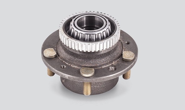 Ступица в сб. со шпильками УАЗ-3163 и имп. кольцом ЗАДНЕГО колеса 316300310400600 UAZ UAZ