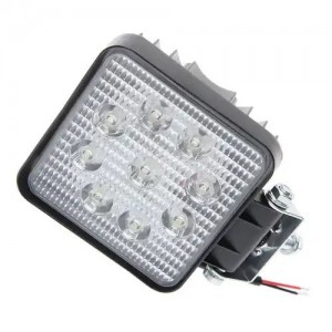 Фара рабочего света квадратная 108х113х55мм 27Вт 1170лм напр. свет (Spot) 12-24V 37030011 MEGA POWER