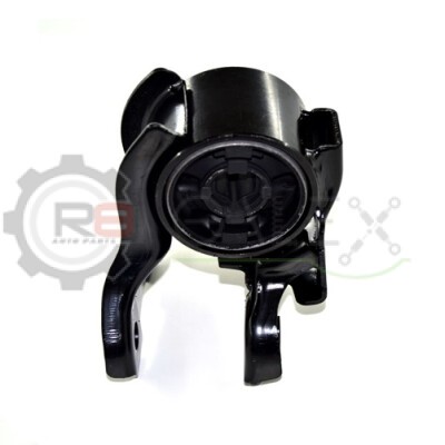 САЙЛЕНТБЛОК ПЕРЕДНЕГО НИЖНЕГО РЫЧАГА (ЗАДНИЙ) ЛЕВ R851396SWAA02 R8