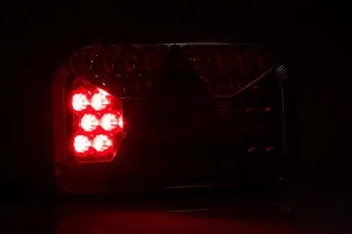 фонарь задний! RH, LED 6-функциональный, 240х140 с проводом 1м\ Universal FT170PNTLED FRISTOM