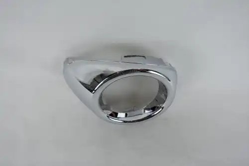 Окантовка противотуманной фары правая Ford Focus 3 2011-2015, хромированная OEM1312R OEMPARTS