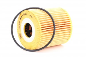 Фильтр масляный VOLVO S60,S80,XC70 (00-),XC70 2 (07-),V70 2 (00-) MANN HU819X MANN FILTER