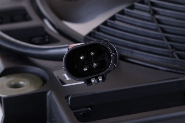 вентилятор охлаждения!\ BMW E39 2.0-2.8 97-03 85421 NISSENS