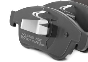 Колодки тормозные P68050 P68050 BREMBO