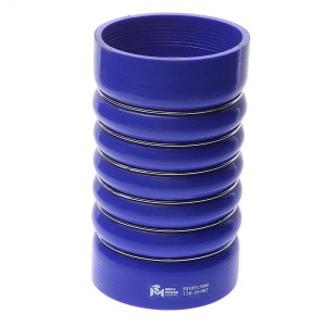 Патрубок МАЗ-5440А9,6430А9 охладителя левый силикон MEGAPOWER 130-16-002 MEGA POWER